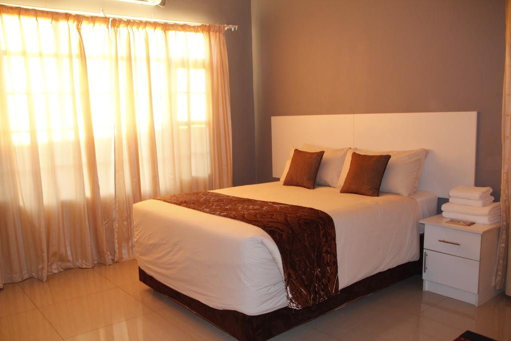 ליבינגסטון Asante Apartments מראה חיצוני תמונה
