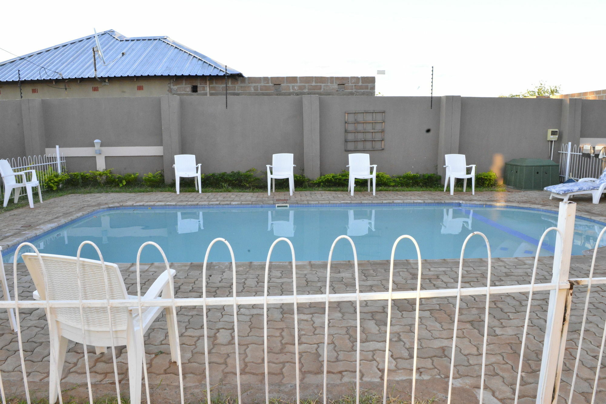 ליבינגסטון Asante Apartments מראה חיצוני תמונה